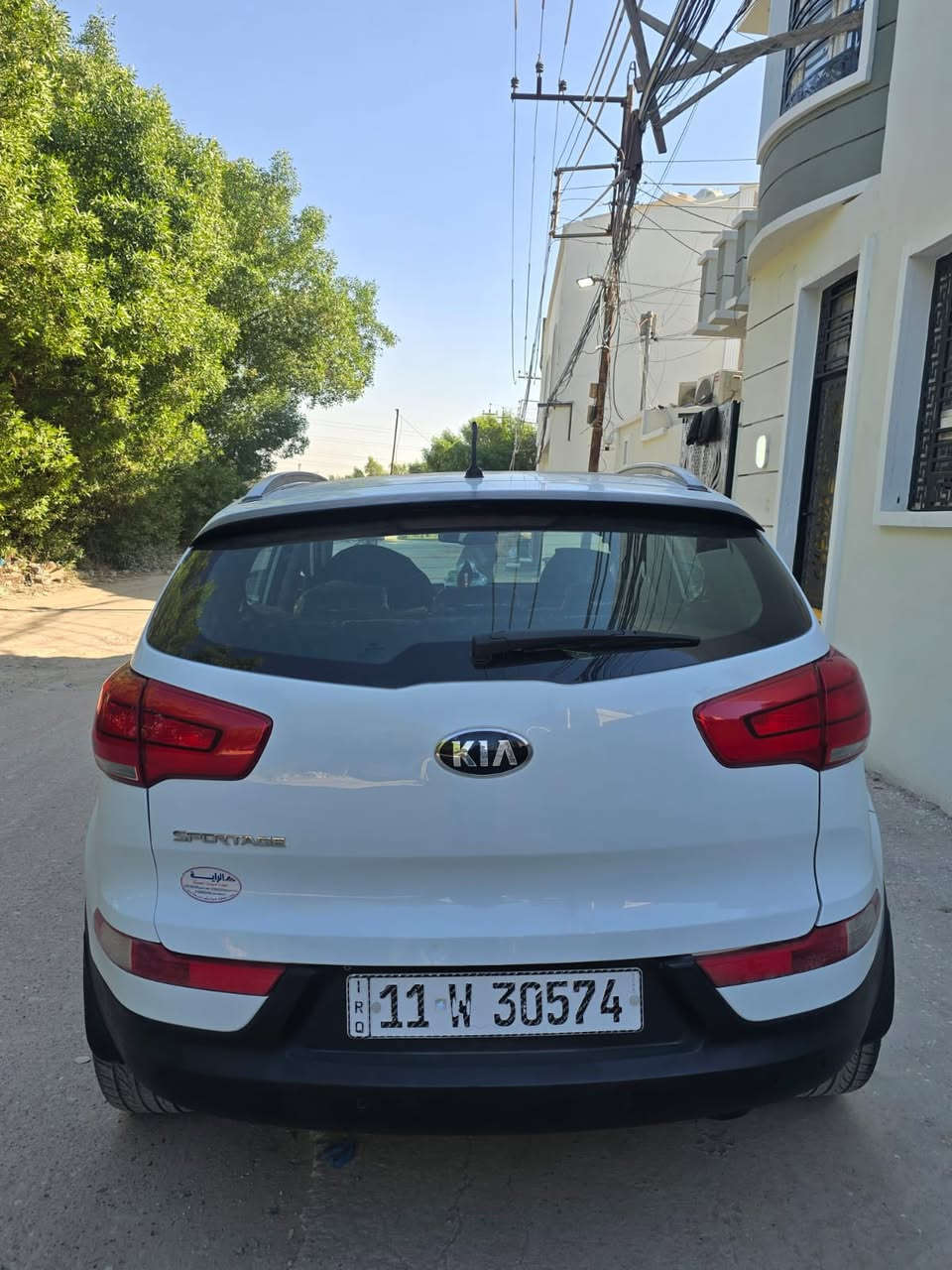 رقم بغداد انكليزي..بيع او مراوس
فول مواصفات
محرك 2.4 دوش 
بانوراما..
ارضيه تغليف جلد..
5 ويل كب...
بيهة صبغ المحدد بل صوره 
...***********..
العنوان بغداد..الوسفيه 
السعر ..149$
