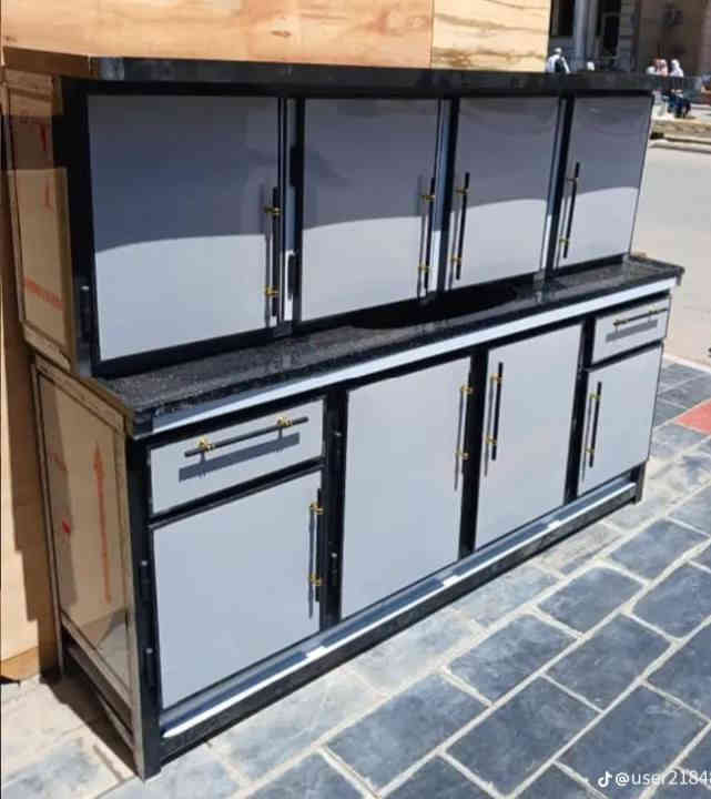 حسب طلب كاونترات المنيوم الاستفسار رقم تلفون وتساب موجود *********** النجف, العراق
