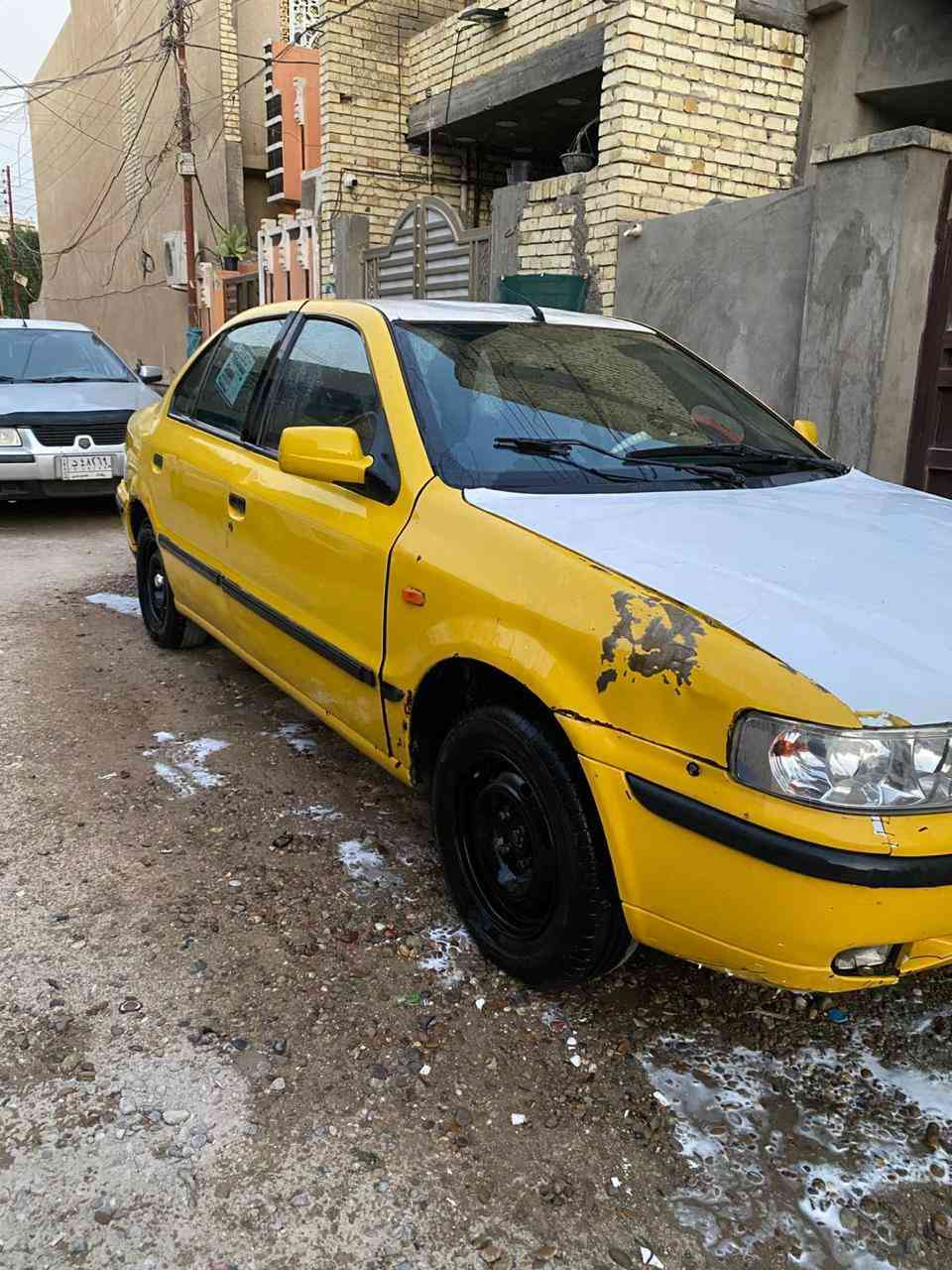 سلام عليكم سمند موديل  ٢٠٠٩
 
ليموني تبريد ثلج محرك كير نضيفات 
صدر مشتري جديد 
كهربائيات كله شغاله 
نقصهه فقط مشط ستيرن كايم 
*********** 
معروضه ٢٧ وبيها مجال قليل
ني مكلف بل نشر اتصلو عله رقم ابو سياره
