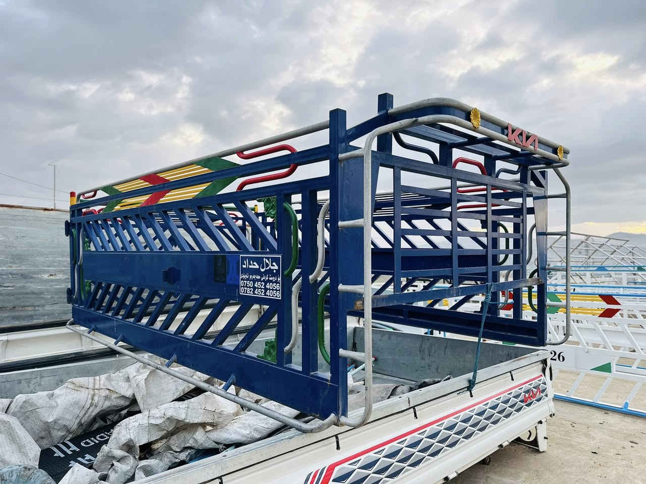 چەمچەی جڵال حداد بۆفرۆشتن
شۆێن ئەڵای

2700//////3000

***********
