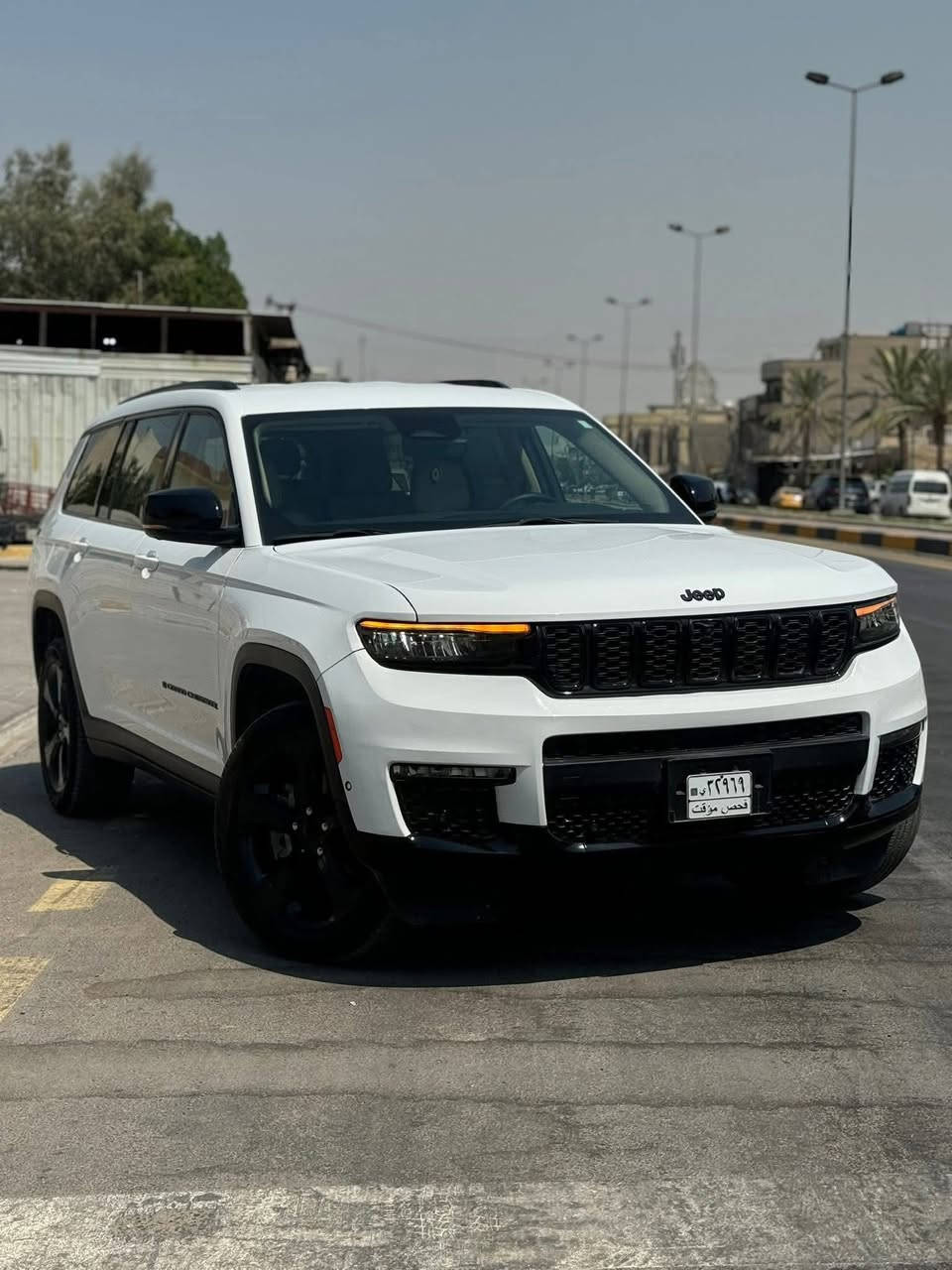 السلام عليكم
جيب 2022 فول ماعدا البنوراما ماشية 11 الف وكاملة ومرقمة بغداد سعرها 280 وبيها مجال للاتصال ***********
