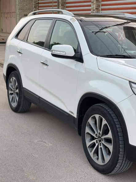 السلام عليكم سورنتو للبيع موديل ٢٠١٥ فول مواصفات كويتيه غير متواجد ع الفيس  للتواصل ***********

السعر ١٦٥
