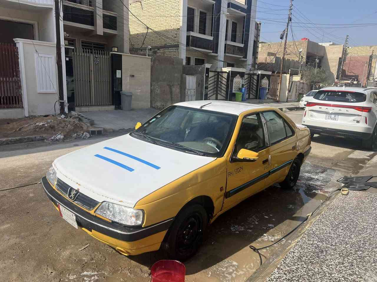 سلام عليكم بيجو الميس ٢٠١٤سياره حلوه وجديده هيئه مصفره غرامات مصفره  كير مكفول محرك بي شويه بخار عنونها بغداد الشعب اتصال ☎️ ***********
