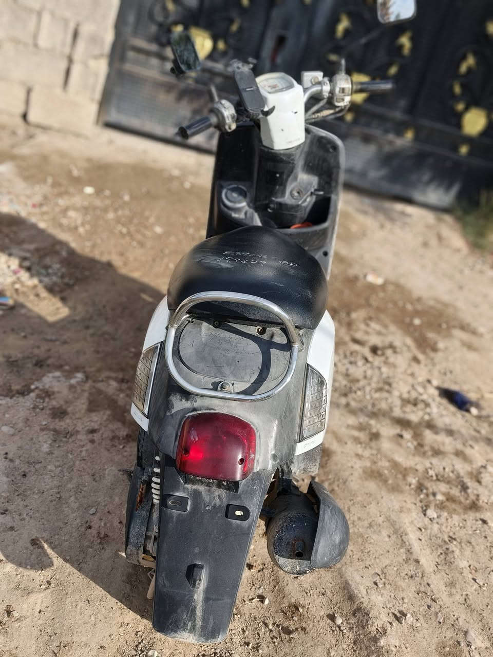 دراجة ماكس بوليس نوزل ،، للبيع سعرها 
750,000 وبيها مجال حگ الجية
***********
