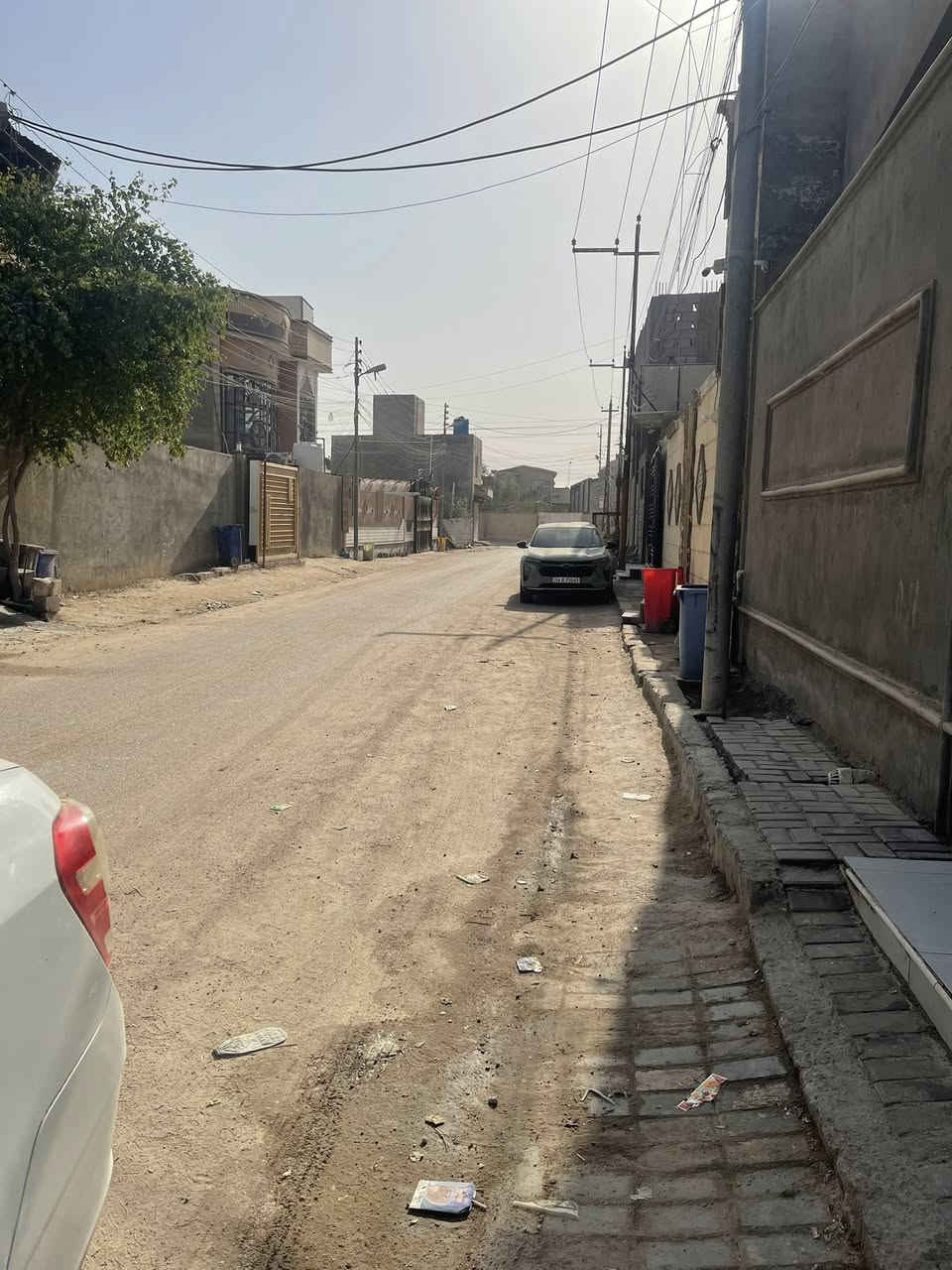 السلام عليكم قطعه 200متر العنوان التنومه نهر حسن شارع القسيم الشارع الرئيسي 15متر ولفرعي 10متر طابو زراعي سند 25السعر 42قابل للتفاوض لاستفسار ***********
