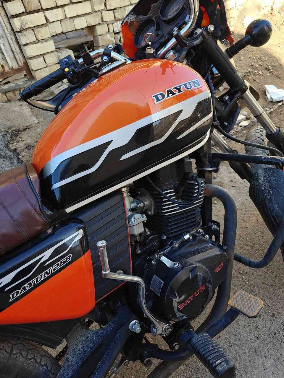 دراجه دايوان 23 مرقم باسمي كفاله عامه الدراجه نضيفه مكينه 200cc السعر 2400 وبيهه مجال للطيبين مكاني بغداد الامين *********** واتساب موجود
