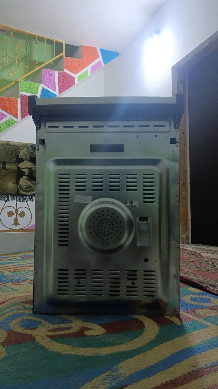 سلام عليكم 👋🏻
للبيـــــــع 
طباخ جديد ستونه اخذنا ب(225) بالكارتونه عشتار الاصلي اربع عيون وبي فرن الطباخ( كامل وجاهز) 
سعره / 175 
تواصل / *********** 📞
الموقع / كربلاء المقدسة حي الغدير قرب الاساله 🤍
