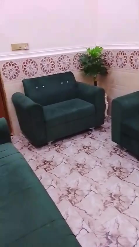 السلام عليكم قنفات للبيع مكانهم جزيره شارع الصقر ب٢٥٠


**إذا كنت صاحب هذا الإعلان وتريد حذفه لأي سبب، رجاءا أرسل رسالة إلى الدعم الفني**
