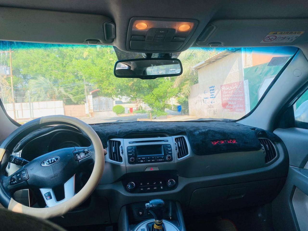 السلام عليكم سبورتج 2015 خليجي رقم بغداد الدولي بأسمي سياره جاهزه من كلشي بانوراما مري شفط كامره حساسات تحكم جهتين  بيهة فقط قبق جنطه صبغ  

مكاني بغداد 

السعر ‼️ علق بتم يجيك السعر بالخاص ‼️

للاستفسار ***********
