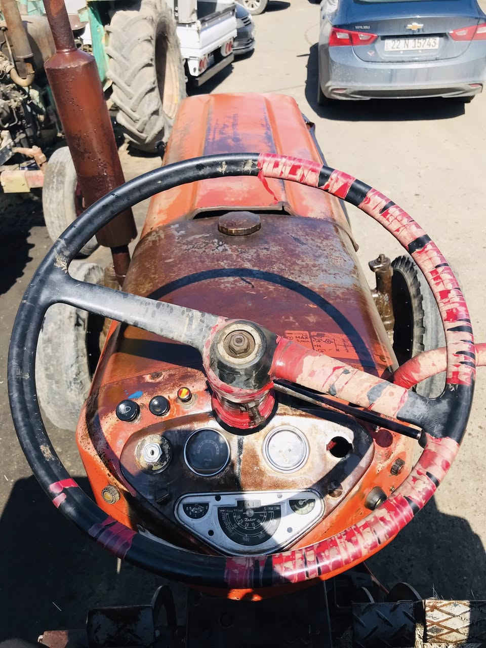 عنتر موديل ٩٠  تركتر مظبوط شغال نكرة سلف
كلة عل وضع شركة عنوان اربيل 
سعر ذزلي رسالة واتساب
***********
***********
