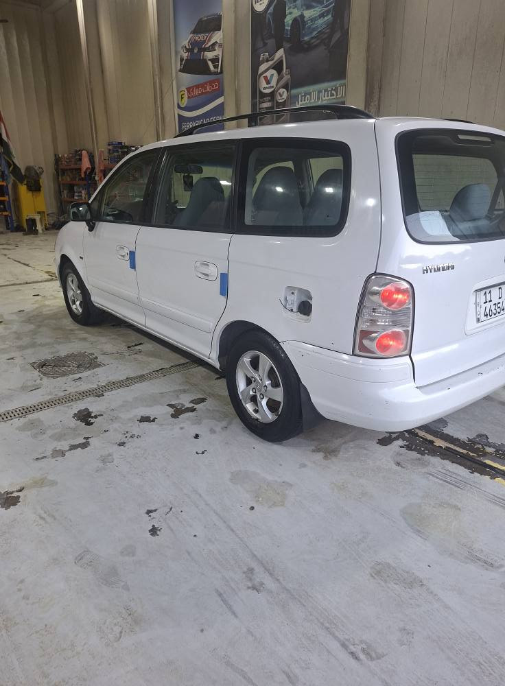 السلام عليكم   هونداي تراجيت 2008   رقم بغداد   سنويه 2028  7 راكب كشنات بلع محرك 2700  السيارة بيه ضربه خفيفه  بال الأبواب الايمن  ونفسه ما مبدل  صبغ قليل مثل ما موضح بل السونار فقط وتجي وتشوف وتدلل سعر 74   وبيه مجال قليل واي استفسارعلىالخاص اوالاتصال/  *********** بغداد, العراق
