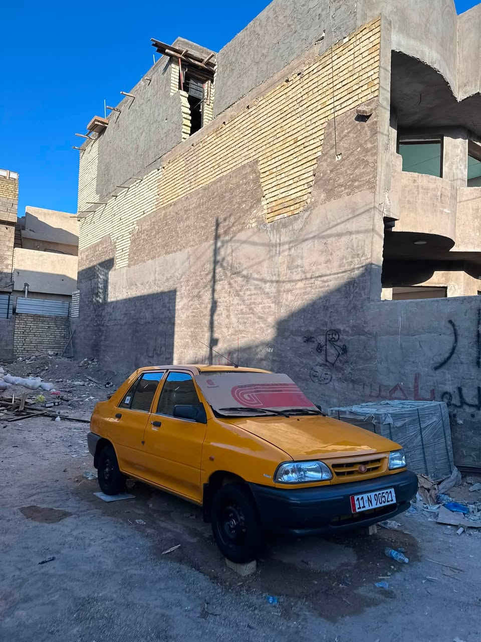 سلام عليكم 
سايبا 2023
السياره جديده بمعنى الكلمه
دوشمه عام سياحي تنته تكم كشنات كاعيه
شاشة وكامره
ريمونت سنتر لوك
التبريد بدلت فريز الكوري الجديد شرط إذا مو تبريد الضهر ثلج أنطيك السياره بلاش
دبل ايرباك سليم
فتحت الحداديه بدلت المستهلك

السياره بيها صبغ بل جاملغ الخلفي على كد. أربع أصابع او اقل كلش قليل عله كده 
وبارد بل جاملغ الامامي 
السعر 55 
***********
