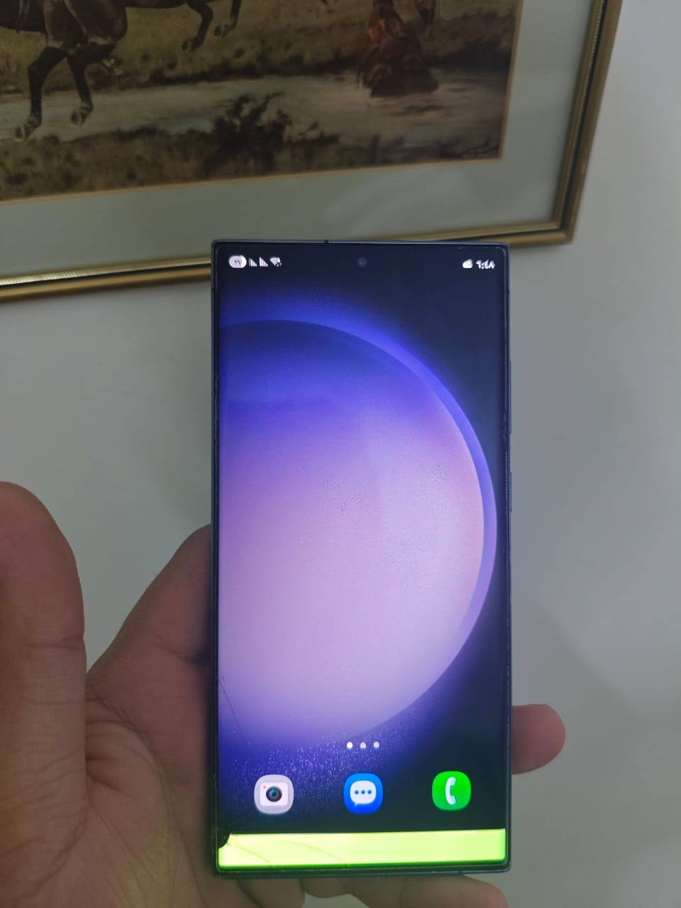 سامسونك S23 ultra
شرق أوسط دبل خط ذاكرة 256 رام 12 
معالج Snapdragon 8 Gen 2
موبايل شرط ما مفتوح بس وكع مني 
وصارت هاي الضربة و مرات الون الخضر يروح 
السعر 450 الف ***********
