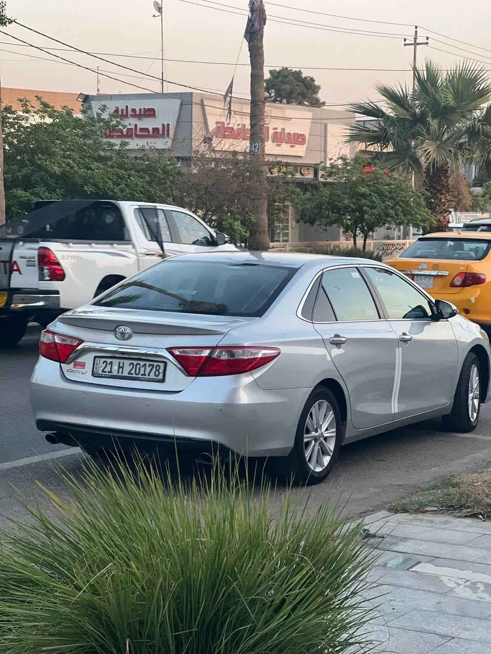 تۆیۆتا کامری 2016 مواسەفات خلیجی 
130 هەزار کیلۆمەتر ڕۆیشتووە 
بێ بۆیاخ 
 بي پارچةي كوراو سةيارةكة
مواسةفاتي se
پەردە بیلادی شاشةبيلادي 
كاميرة حساس
سوكان فوليوم 
دةسكي نيكل
ئاوينة ايشارات  
دةبل سالونسا 
تثبيت سورعة

سـعـر 173 مجاليكي كه م

گێر و مەکیەنەی بەشەرت 
هیچ کێشەیەکی تێدا نییە 

ژماره ى خوت بنوسه
*********** Singapore
