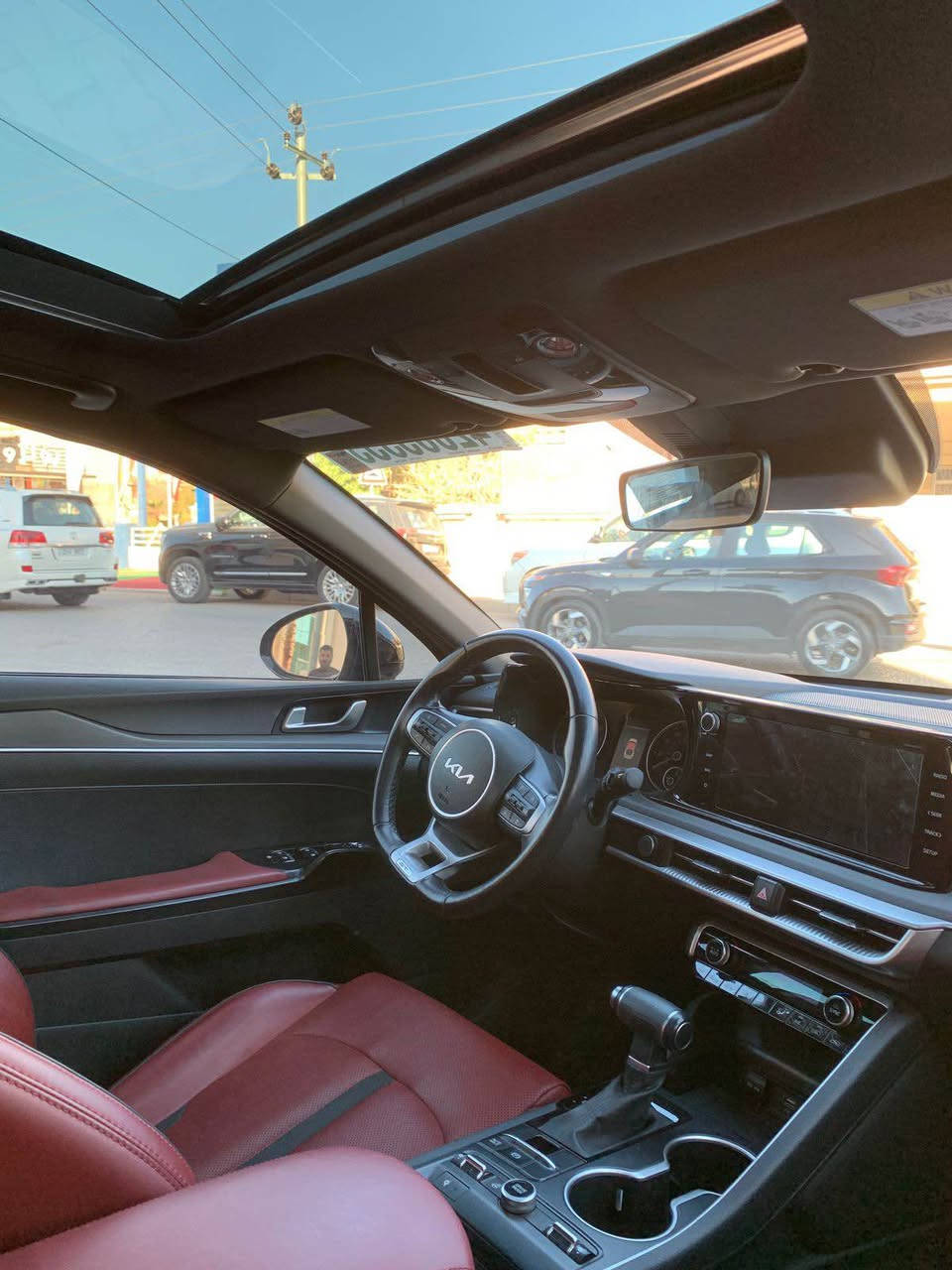 کوردی / تەنها فرۆشتن 
گـــــــۆڕینەوە ناکەین 

Kia K5  GT Line 
•مۆدێل/ ٢٠٢٣ / ٣٤ هەزار چووە 
•فوول مواسەفات ناو سۆر بلادی 
•کوشین ( هیتەر ، جلد ، کارەبا )
•بەسمە و پانۆڕاما ، کامل ڕادار
•شاشە گەورە و کامیرە زۆر مواسەفاتیتر 
•تەنها بۆنیت سبوغ ، شاسی بە شەرت نەیگرتووە 
•ئەێرباگ تەنها سوکان سیستەم
•کاتی نەشکاوە ٢ مانگی لەگەڵە 
•نرخ / 188$ أربيل, العراق


**إذا كنت صاحب هذا الإعلان وتريد حذفه لأي سبب، رجاءا أرسل رسالة إلى الدعم الفني**