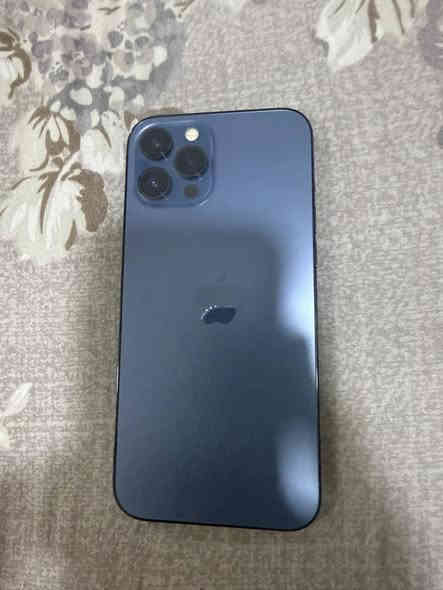 السلام عليكم
ايفون 12 برو ماكس ذاكره 128 بطاريه 78 اللون ازرق وتر مامفتوح موجوده كارتونه وكيبل مال  ال 12 بس مو مال نفس الحهاز بس وياه انطيه السعر 525 وبي مجال قليل
العنوان بغداد الدوره
هاتف ***********
