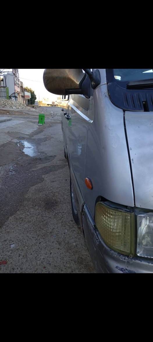 السلام عليكم سياره استانه للبيع موديل 96جير مكينه خير من الله مصفره هيئه وغراماته وقم انكليزي  بابل  مداور.ثاني يوم سياره بلاديه السعر 68وهذا رقمي ***********
