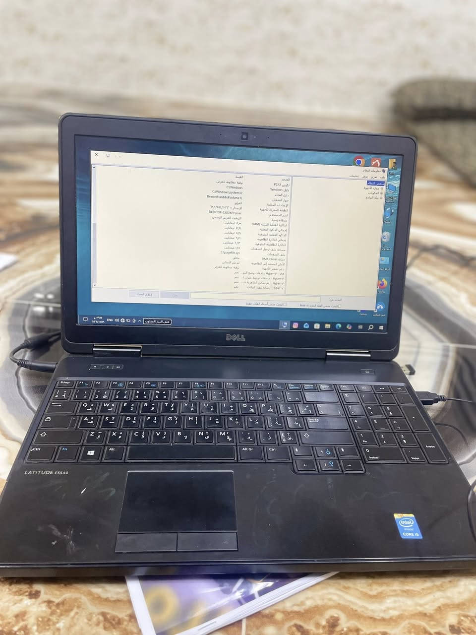 لابتوب Dell Latitude E5540 (نسخة رجال الأعمال - كيبورد كامل وشاشة الكبيرة)
 الموديل: Dell Latitude E5540
 المعالج: Intel(R) Core(TM) i5-4310U CPU @ 2.00GHz (جيل رابع، أداء مستقر وسريع للمهام اليومية والدراسة).
 الذاكرة العشوائية (الرام): 8GB (ممتازة جداً تضمن سلاسة تامة في فتح البرامج والمتصفحات بدون أي تعليق).
 الكيبورد: يحتوي على لوحة أرقام جانبية كاملة (NumPad) مريحة جداً في الكتابة والاستخدام.
 نظام التشغيل: Windows 10 Pro الأصلي.
 حجم الشاشة: 15.6 بوصة (حجم كبير ومريح للعين أثناء الدراسة أو مشاهدة الأفلام).
: هارد 500GB
 حالة البطارية: (ربط توالي مع شاحن الأصلي ).
الباقي كله مكفول 
@إشارة
أنطي سعرك يناسبني أبيعك 
اقل من 120 مابيع


**إذا كنت صاحب هذا الإعلان وتريد حذفه لأي سبب، رجاءا أرسل رسالة إلى الدعم الفني**