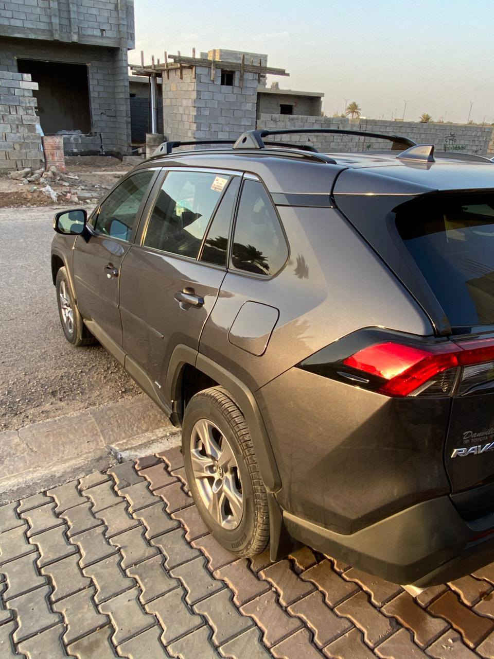 تويوتا راف فور موديل 24 حادث امامي جهة السايق بيهة 5اصابع بلغد سيارة ..فئة xleمكان السيارة الانبار قضاء الحبانية***********للاستفسار
