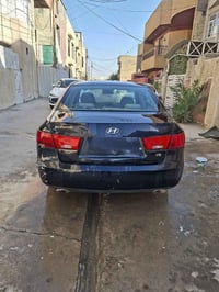سوناتا ٢٠٠٦ لون حبري  محرك ٦ سلندر ٣.٣  السيارة حادثهة جاملغ خلفي  ماش...