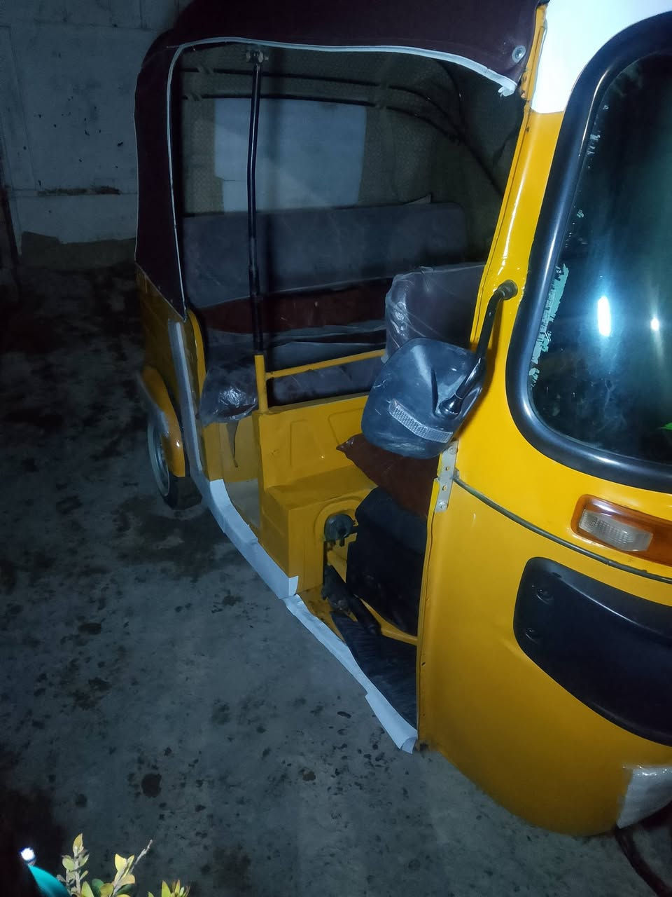 سلام عليكم
تكتك للبيع 2020 اوراق اصولي تكتك خير من الله ما عوزه برغي اتخبل كبل للشارع تخم تاير جديد تكتك على آخر حبايه العنوان بابل الحمزه الغربي الرقم *********** اتصل وبيك خير ودلل
