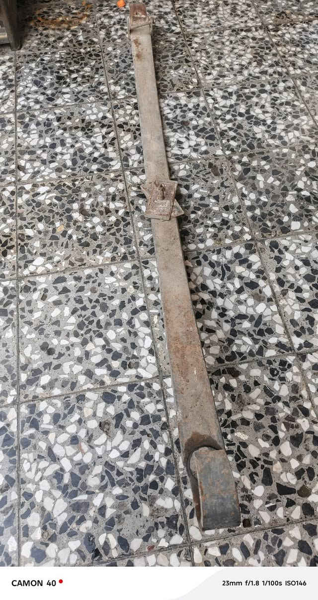 سلام عليكم غراض رينو للبيع دعسه جديده جك على الشغل ٥٠طن صوندات تبريد كامله مساعد فحل وباقي نواعم ***********بغداد
