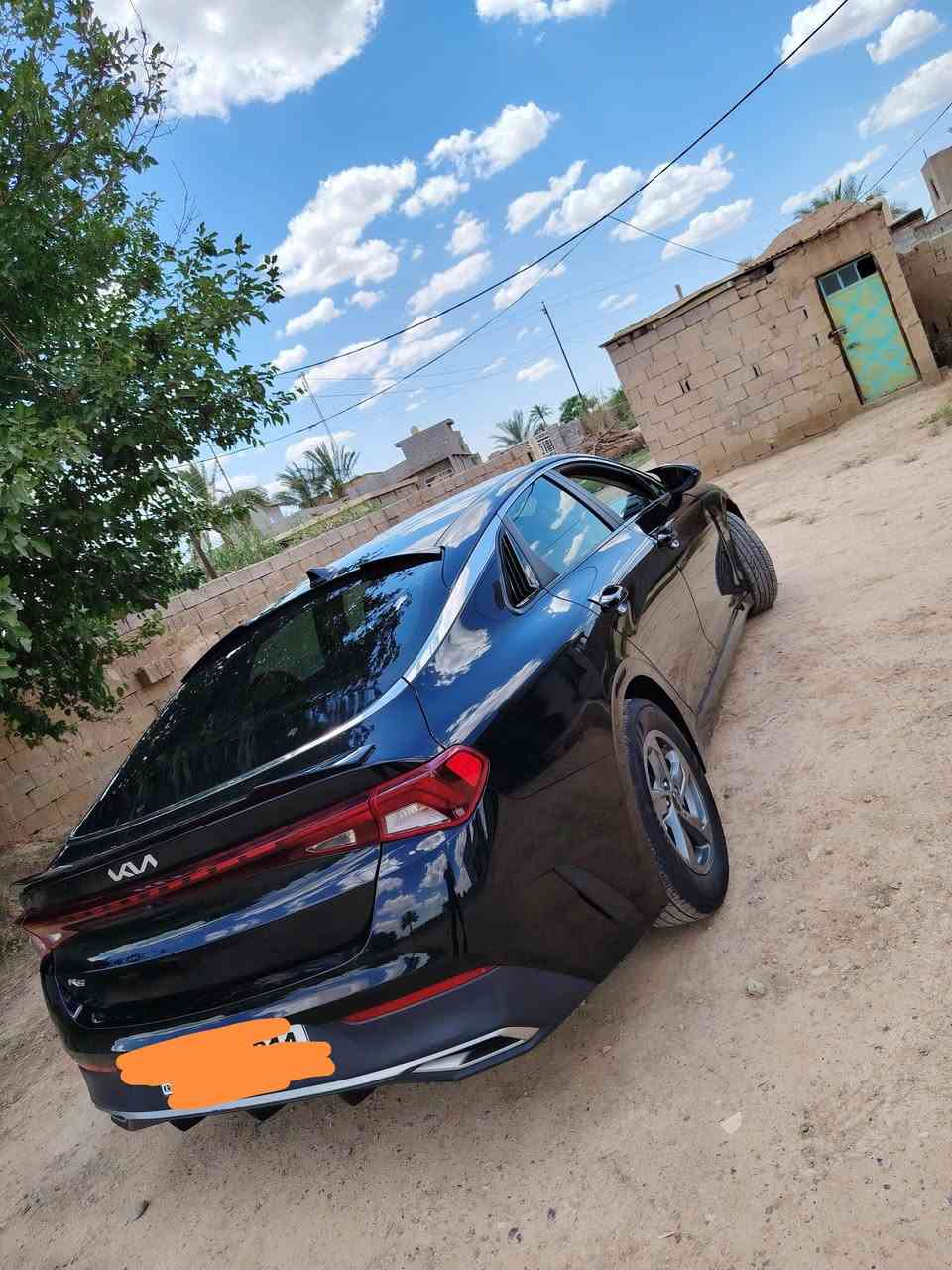 كيا كي فايف للبيع او مراوس حسب القناعه موديل ٢٠٢٢وارد امريكي صوره الحادث مرفوقه ماشيه ٤٣الف ميل تبريد داخل شواصي لغد كله مكفول رقم اربيل المكان بغداد السعر ١٥٠ رقم الهاتف ***********
