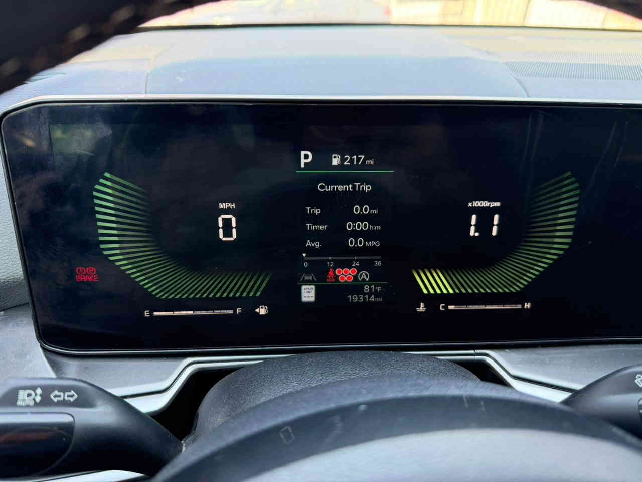 سورنتو 2024 وارد امريكي فول مواصفات مكينه 2500 سبعه راكب جلد بنوراما 
حادث تعديل بنيد ومصبوغ بدون تبديل ليبل واحد 
السياره حالين بلميناء تدخل بكتاب شهداء للعنده
السعر واصل ميناء البصره 205
تدخل بكتاب شهداء 
مكتب الخليج 
بغداد ***********
ملاحضه دفع عربون لحين وصول السياره
