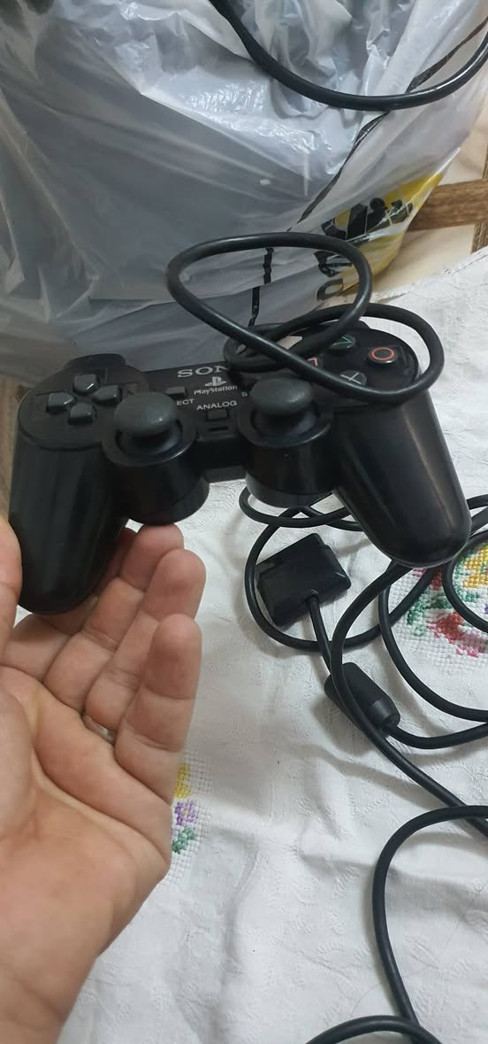 جويستكات بلي٢ باندل اخضر شفاف احمر شفاف اسود شفاف والميموريات اخضر شفاف واحمر شفاف 
جويستكات قطعة قفل ٢٥ الف
ميموريات قطعة قفل ٢٠ الف


**إذا كنت صاحب هذا الإعلان وتريد حذفه لأي سبب، رجاءا أرسل رسالة إلى الدعم الفني**