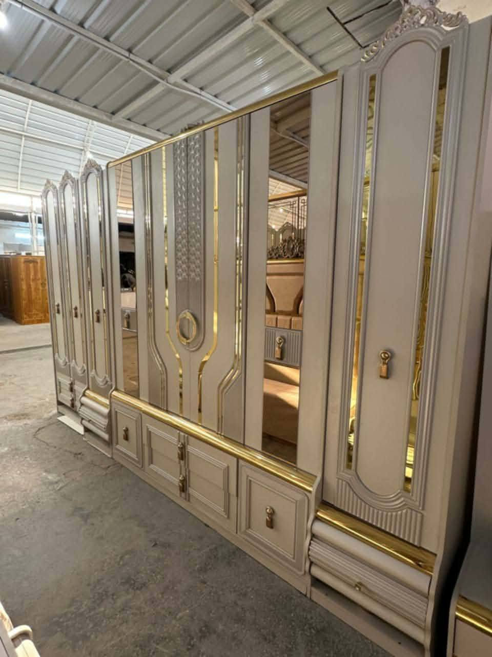 مودرن أصلي 
مستخدم قليل 11قطعه شد ونقل داخل بغداد مجانا


**إذا كنت صاحب هذا الإعلان وتريد حذفه لأي سبب، رجاءا أرسل رسالة إلى الدعم الفني**