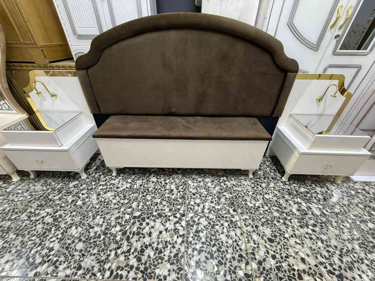 غرفه تركي مستعمل نضافه 90
عدد القطع 9 
السعر ب 800 قفل قفل 750
وي الشد والنقل داخل بغداد مجاني


**إذا كنت صاحب هذا الإعلان وتريد حذفه لأي سبب، رجاءا أرسل رسالة إلى الدعم الفني**