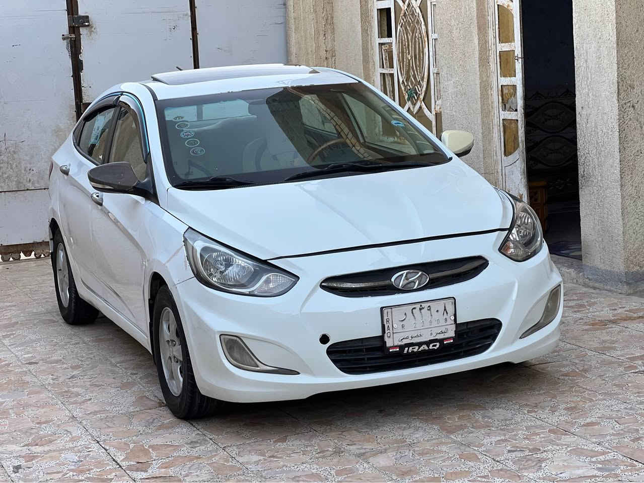 أكسنت موديل 2015 خليجي فول مواصفات رقم بصره إقصاد السياره جديده أستخدام شخصي بيها رشه بلداير الخلفي جاهزه من كلشي مكينه 1600 كير مكينه حداده تبريد كله مكفول السعر 78 مكاني البصرة *********** Singapore
