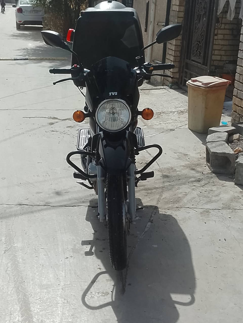 سلام عليكم دراجه تي في اس مرقمه كفاله عامه كلش نضيفه مكاني قرب جزيرة بغداد رقمي ***********
