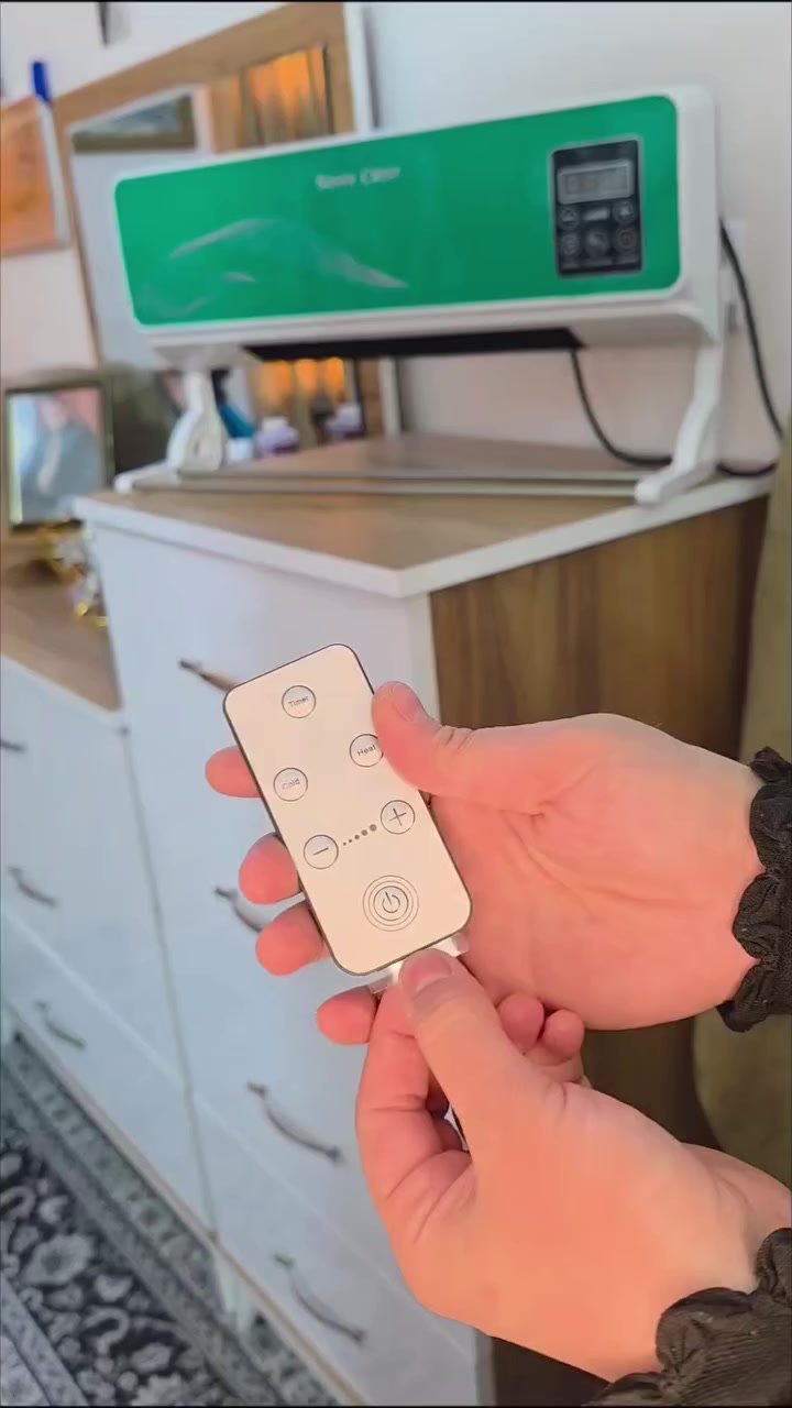 سبلت حراري + منشر ملابس من سلفر كرست
الاستخدامات:

لتدفئة وتبريد الاماكن المغلقة, تجفيف الملابس

الميزات:

مصمم بشكل عصري مميز وعملي

ميزة التدفئة والتبريد (فان) مع ميزة تجفيف الملابس

ستاند من البلاسيك والمعدن لنشر الملابس

سهولة في الفتح والتركيب

شاشة لعرض درجة الحرارة والمؤقت

ازرار للتحكم في درجة الحرارة, نوع الحرارة, المؤقت

6 مستويات لتحديد درجة الحرارة والبرودة

جهاز تحكم عن بعد

المنتج يعمل بشكل مباشر على الكهرباء

الطاقة:1800 واط

ابعاد المنتج: الارتفاع 18 سم  العرض 54 سم  الطول 10 سم

طول السلك الكهربائي: 1.5 متر

الملاحظات:

لم يتم ذكر المنشا

التبريد عبارة عن فان فقط

يوجد جيويات لتثبت وربط الاجزاء


**إذا كنت صاحب هذا الإعلان وتريد حذفه لأي سبب، رجاءا أرسل رسالة إلى الدعم الفني**