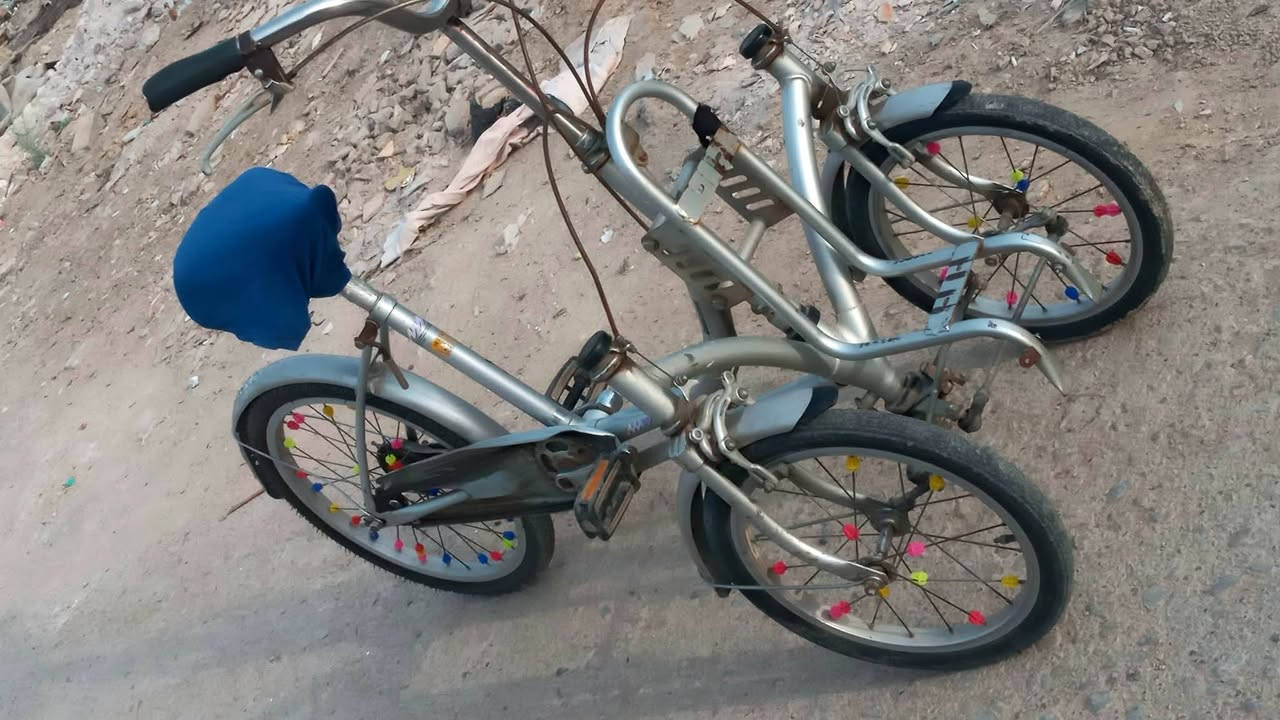 السلام عليكم
بايسكل للبيع. بايسكل نضيف دايرات جدتد 
مكانه بغداد مدينة الصدر سعر 190 وبي مجال


**إذا كنت صاحب هذا الإعلان وتريد حذفه لأي سبب، رجاءا أرسل رسالة إلى الدعم الفني**