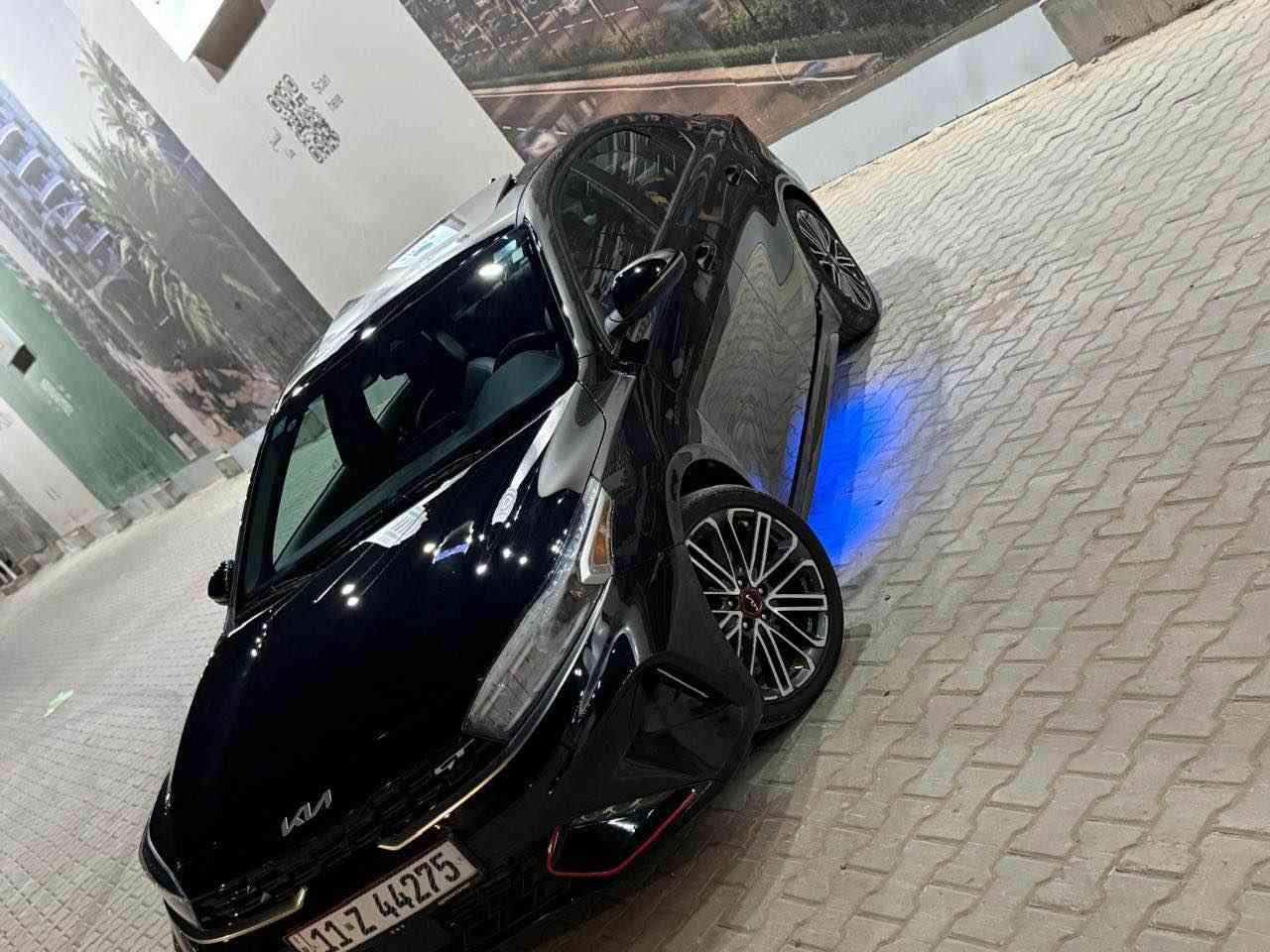 سلام عليكم 
كيا فورتي GT 2024 فول مواصفات
ماشيه 28 الف كيلو 
كير DCT سبع نمر رياضي
رقم بغداد باسمي تحويل ثاني يوم
الموصفات
فتحه سقف
بصمه تشغيل عن بعد
جنطه كهرباء
نقطه عمياء بلمري
شاحن وايرلس
شفتات ستيرن
رادار تحديد مسار 
اوتو هولد 
ايقاف ذاتي 
مثبت سرعة
شاشه كبيره 9 انج
كشنات جلد حضن
سستم صوت هارلم
دبل اكزوز رياضي 
تدفئه وتبريد بل كشنات
بدون ايرباك ولا تبديل ولا صبغ فقط بارد بل جاملغ الايسر الامامي 
مكان السياره الغزالية 
*********** بغداد, العراق
