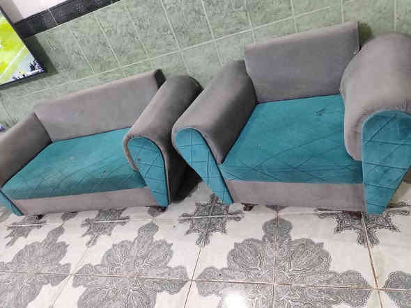 سلام عليكم عندي تخم قنفات للبيع  عدد 16 نفر مستعمل 300. و بيه مجال للااستفسار الاتصال ع الرقم.....
***********

او مراسله الصفحه...المكان النجف الاشرف
