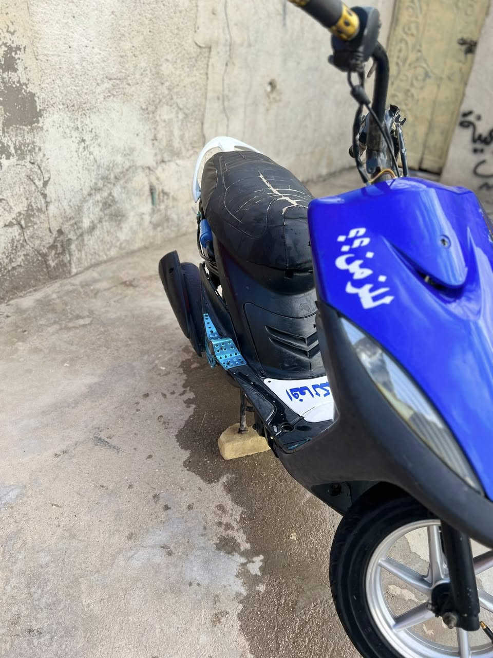 سلام عليكم دراجه ماكس عدله للبيع كلشي شغال سلف وكهربائيات مبوشه55 شلعه ومعدل حلو السعر 650(مكان بصره زبير)شراي يتفضل


**إذا كنت صاحب هذا الإعلان وتريد حذفه لأي سبب، رجاءا أرسل رسالة إلى الدعم الفني**