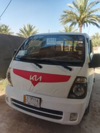 كيا 18واسط بيها بارد شوية وصبغ بالباب وكرت بالتكمة جاهزه مابيها نقص فق...