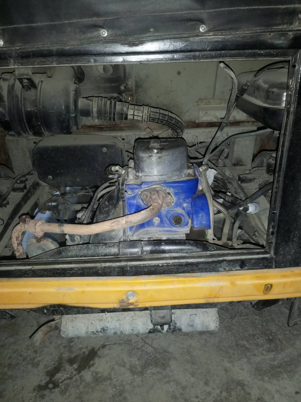 السلام عليكم تكتك موديل 15 مكينه 20 تكتك خير من الله مال شغل اوراق
سعر 2500 وبيهه مجال بغداد الدورة مقابل علوه الرشيد 
***********
