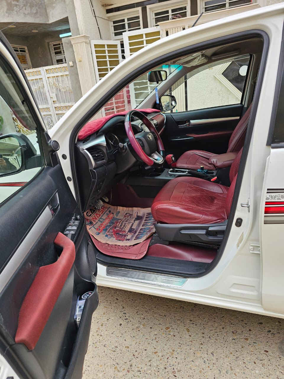 سلام عليكم بيكم موديل 2022 رقم اربيل اب اسمي جديد وسنويه وهزة جديدة ماشيه 92 سيارة مكفولة بصمة سيارة 
سونار ناشرة معه صور رايدها 280 بيها مجال بسيط جداا 
***********
