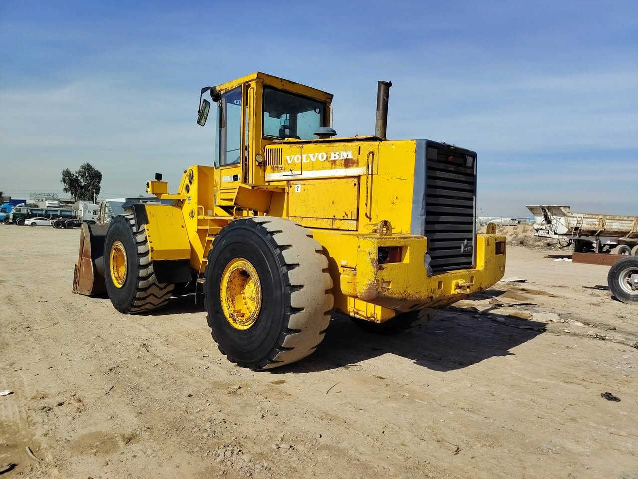 سلام عليكم شفل فالفو للبيع موديل ٩٤ حجم ١٥٠ جاهز على العمل المكان كركوك السعر ١٧٠ وبي مجال ***********
