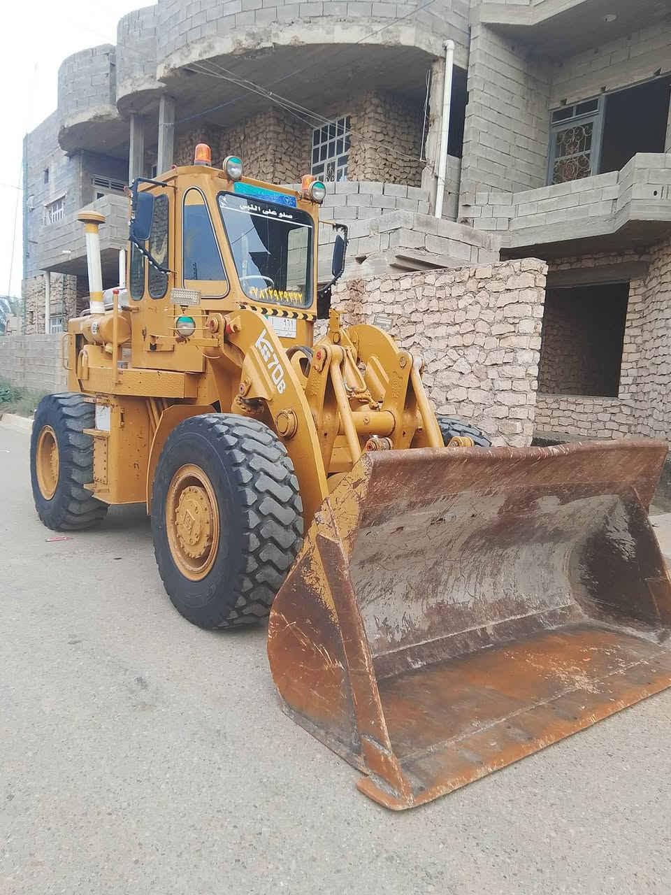 شفل بي موديل 82 رقم ديالى الماني مكان الشفل رمادي الاتصال ***********
