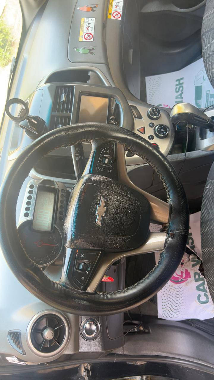 السلام عليكم سياره شوفر سونك امريكي محرك 1800سياره جاهزه من كلشي بيها كم دعجه بل جاملغ ألمامي وصندك هاي صور كدامك سياره ماشيه 130الف خير من الله تشغل وتطلع مراوس وريد فرق بس كون سياره جاهزه***********
