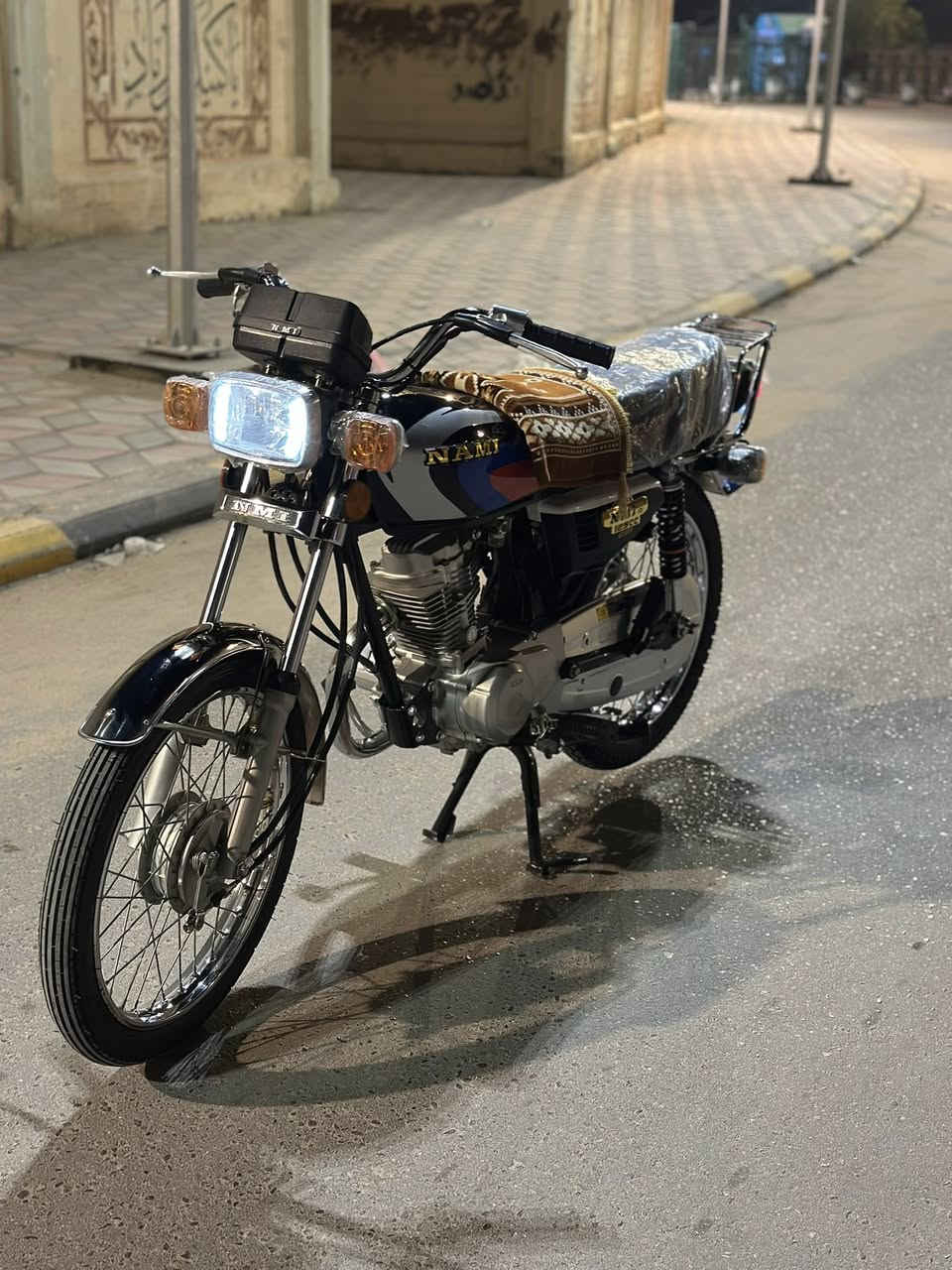 السلام عليكم شباب نامه شلامجه موديل21 الدراجه بلاديه مطابق شاصي ومكينه مكينه مفتوتحه بطله دراجه شلعه ومعدل فول ✈️مكاني نجف  شراي يجي خاص او تتصل ***********
