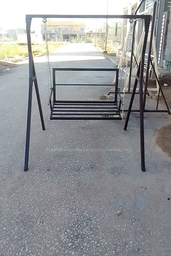 شلونكم اخوان 🤝اشو هذه المرجوحة صارت جنها مقاومة طائرات المشكلة اذا الطيار🛩️ فات وشافها وبنائه مقاومة طائرات وبهذا المكان فد صماخ خاتل ولنه هابدني بصاروخ🚀 💥 ومسفرني للعزيز .
من يشتريها عمي بفلوسها . 
ب 90الف  بس 
والكرسي هم عرضة واحد متر نفرين منو يحب الجنة خل يجي ياخذها ولو ادري بيكم من صير صدك محد يحب الجنة 😂


**إذا كنت صاحب هذا الإعلان وتريد حذفه لأي سبب، رجاءا أرسل رسالة إلى الدعم الفني**