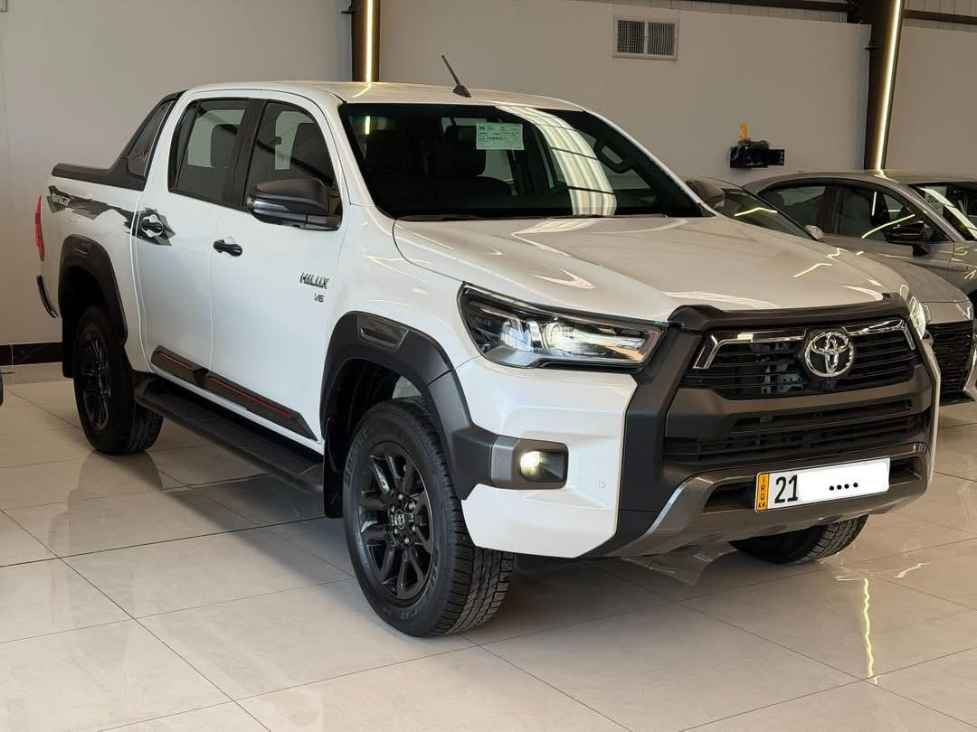 ادفنجر موديل 2024 سيد نهرو فول
ماشى 50 الف حقيقي مكفول كفالة عامة جديد 
رقم السليمانية بسمى بشرط تحويل و غرامة
سعر 417 $ ورقا قفل قفل 
عنوان قضاء كلار شارع المعارض
***********
