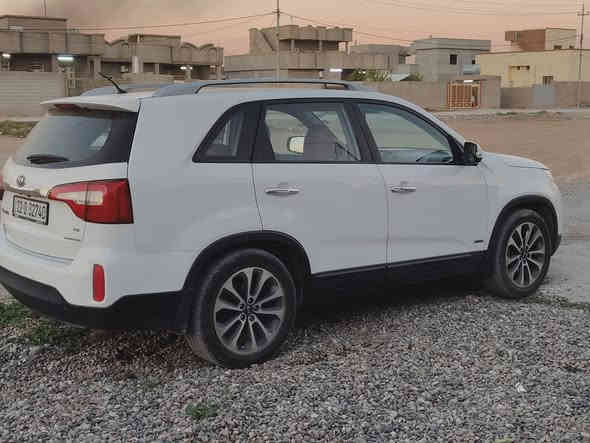 السلام عليكم سورنتو ٢٠١٤ خليجي فول مواصفات بصمه بانورما مكينه ٦ سلندر  كهرباء و مري شفط و لايت  ٣ قطع تبريد و بك لايت لد و يدات نيكل و اناره ترحيب و و السياره مكفوله من الصبغ و التبديل و بدون بارد. حته الدعاميات بلاديه و المحرك مامفتوح رقم اربيل بسمنا  شرط التحويل  و السياره جاهزه بدون نواقص تخم تاير و صدر 
 وو السعر ١٩٠ ورقه و مكان السياره القياره قرب جسر الجواعنه للاستفسار ***********
