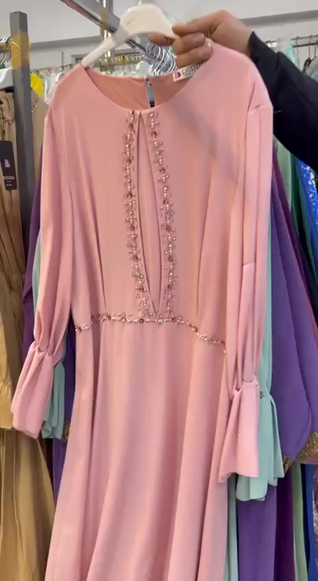 ✨️شروة فساتين 
✨️سيريات نضاميه ومكسر 
✨️العدد 250قطعة
✨️السعر 7💲دولار
🌟للحجز والاستفسار على الوتس👇
+905377654036


**إذا كنت صاحب هذا الإعلان وتريد حذفه لأي سبب، رجاءا أرسل رسالة إلى الدعم الفني**