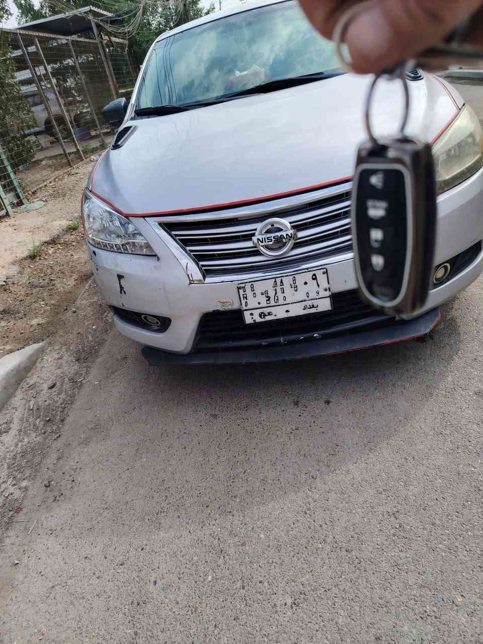نيسان سنترا موديل ٢٠١٣ ماشية ١٣٠ حقيقي الوارد أمريكي  بصمة SR تبريد كمبريسر جديد تخم تأيرات وباتري جديد مسويها ادامة كاملة سنوية بعدها ماصاقطة سيارة حلوة على أيدي من بيت للدوام فقط تغير السعر  ٨٥  ورقة وبيها مجال وكلشي تلكة بسوك    (١٨٠٠َمحرك) اخي رقمي *********** واتساب *********** احمد ابو يزن مكاني بغداد إعلام حي شباب
